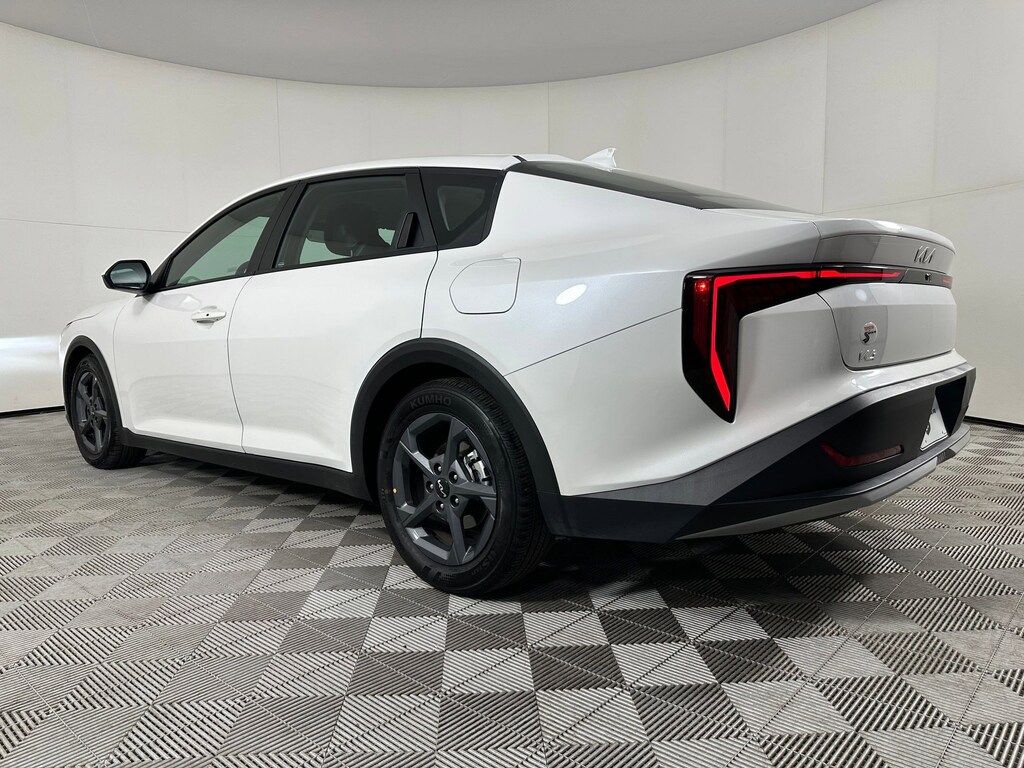 Used 2025 Kia K4 LXS Sedan