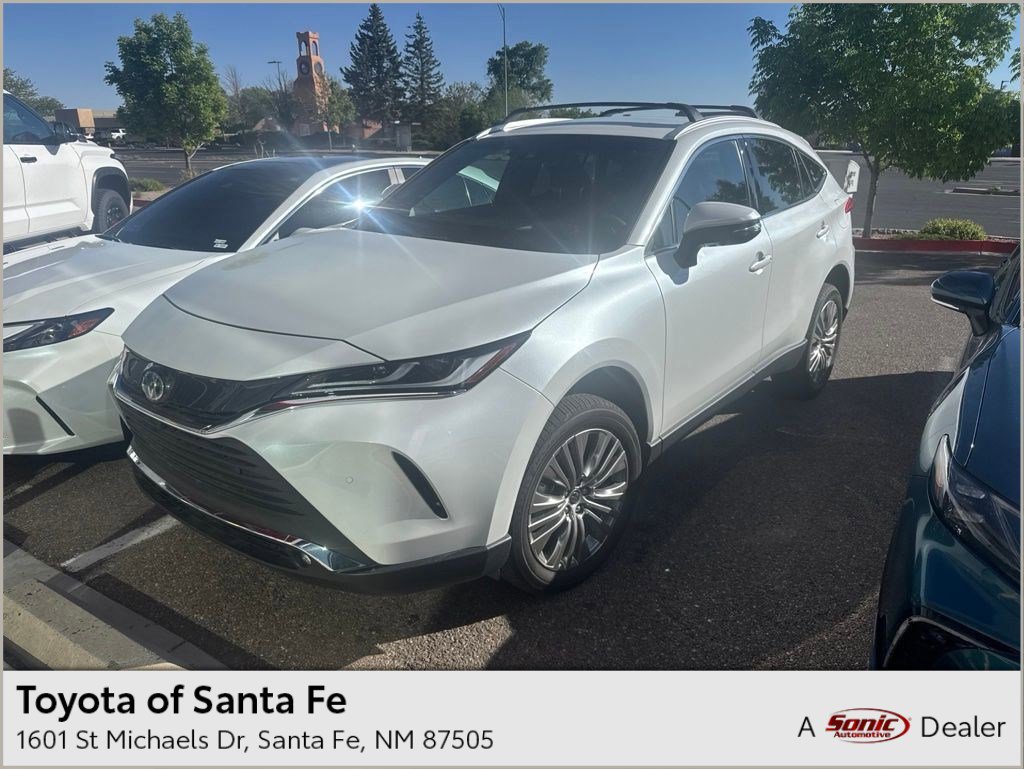 2024 Toyota Venza Limited Hybrid AWD's photo