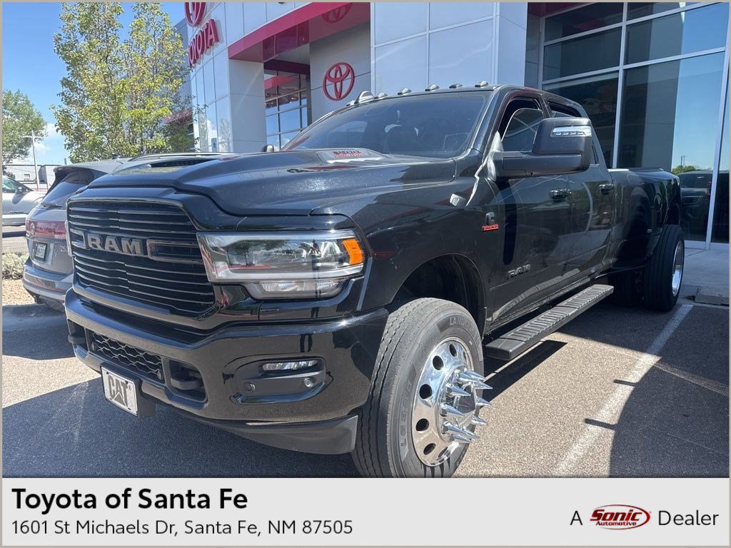 2024 RAM 3500 Laramie 4X4 Crew Cab LWB's photo
