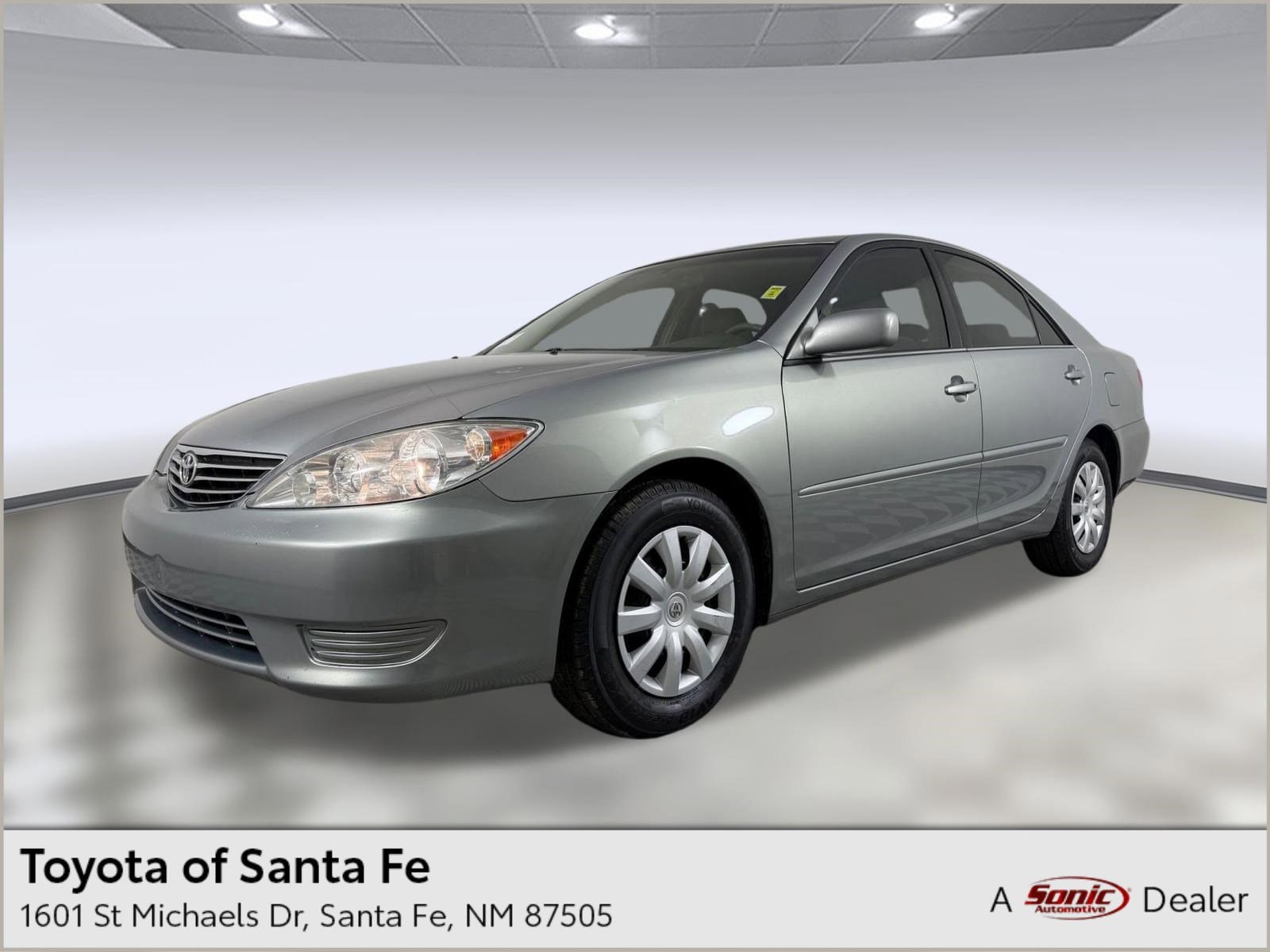 2005 Toyota Camry LE's photo