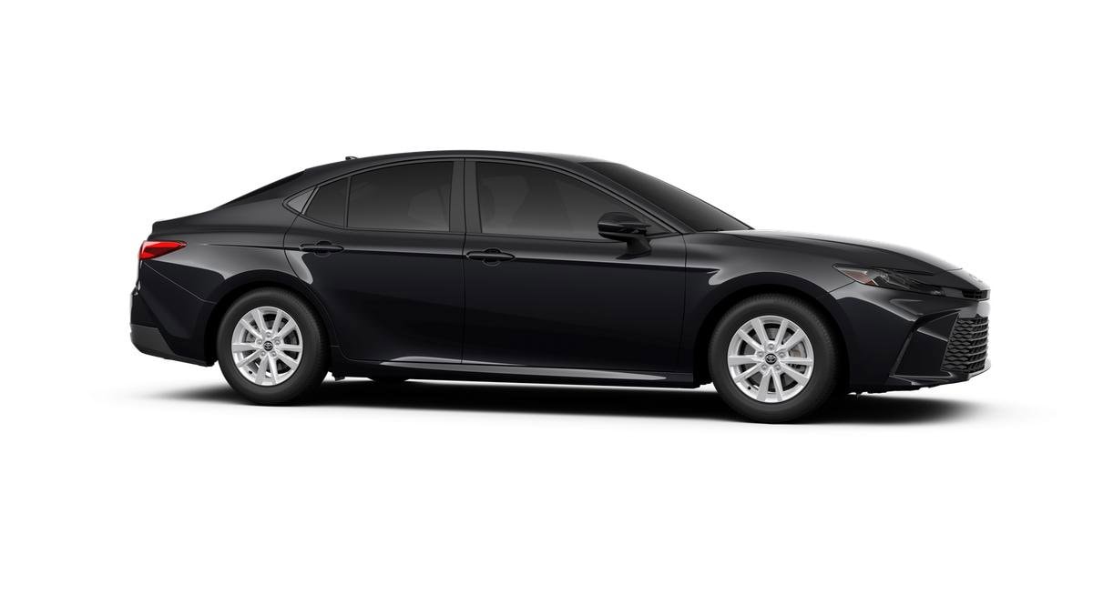 2026 Toyota Camry LE - Photo 13