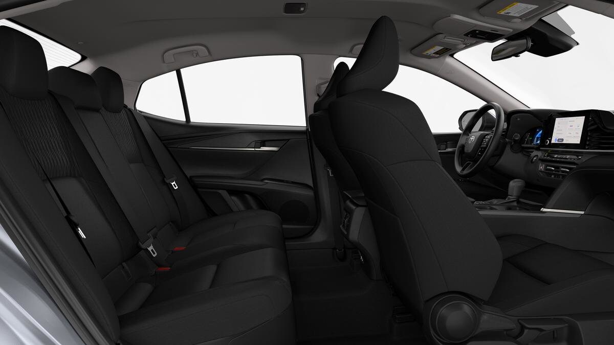 2026 Toyota Camry LE - Photo 21