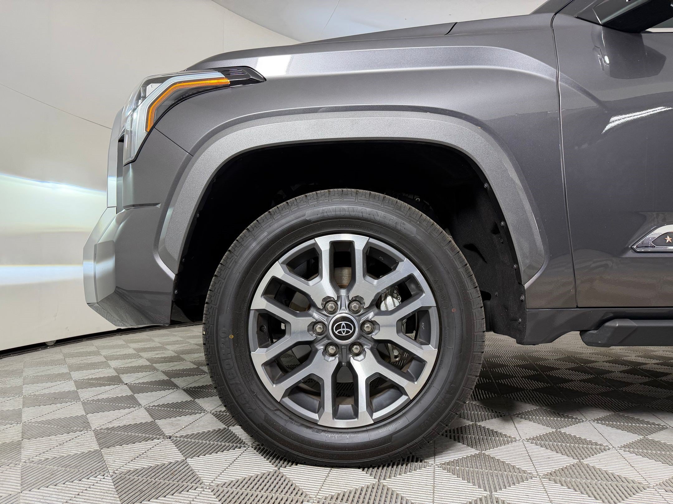 2024 Toyota Tundra 1794 Edition - Photo 12