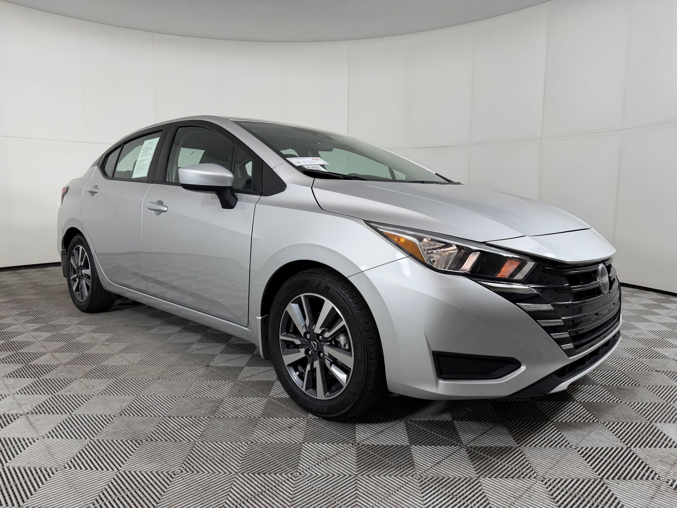 Versa SV SV CVT