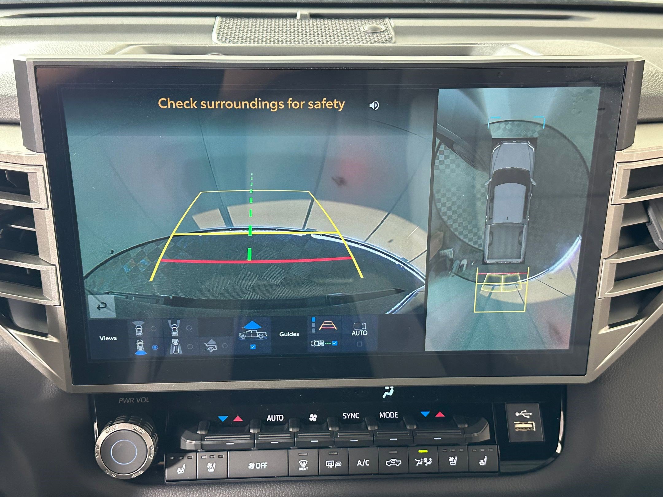 2025 Toyota Tundra Limited - Photo 25