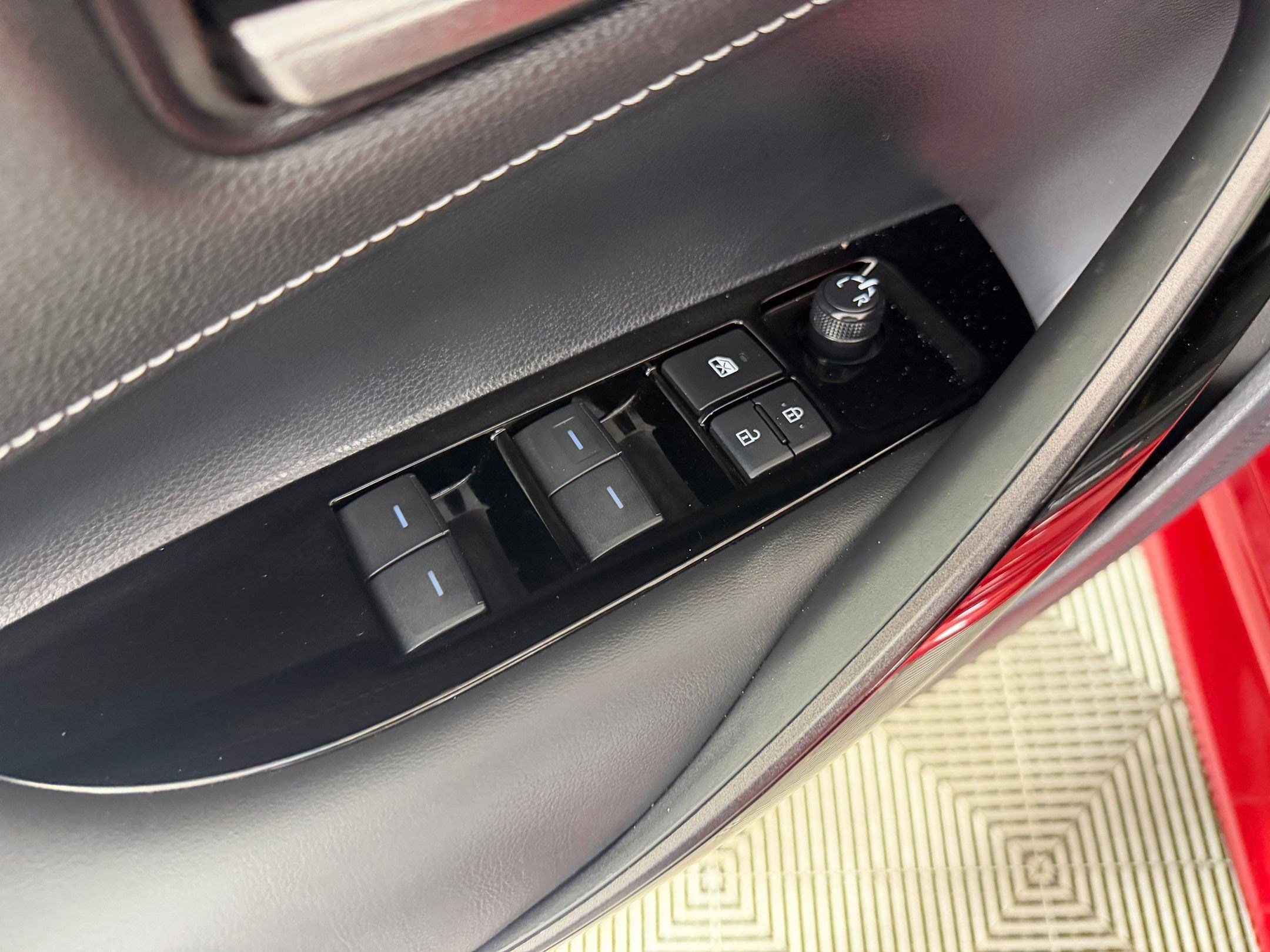 2025 Toyota GR Corolla Premium - Photo 11