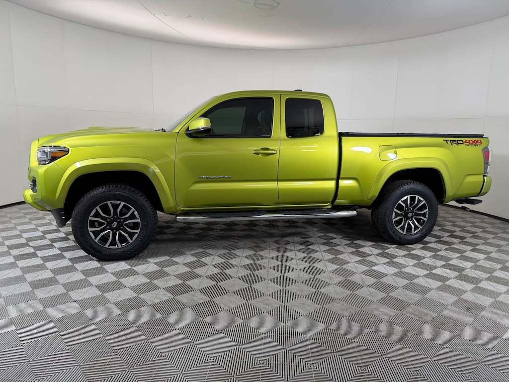 Used 2023 Toyota Tacoma SR Truck Access Cab
