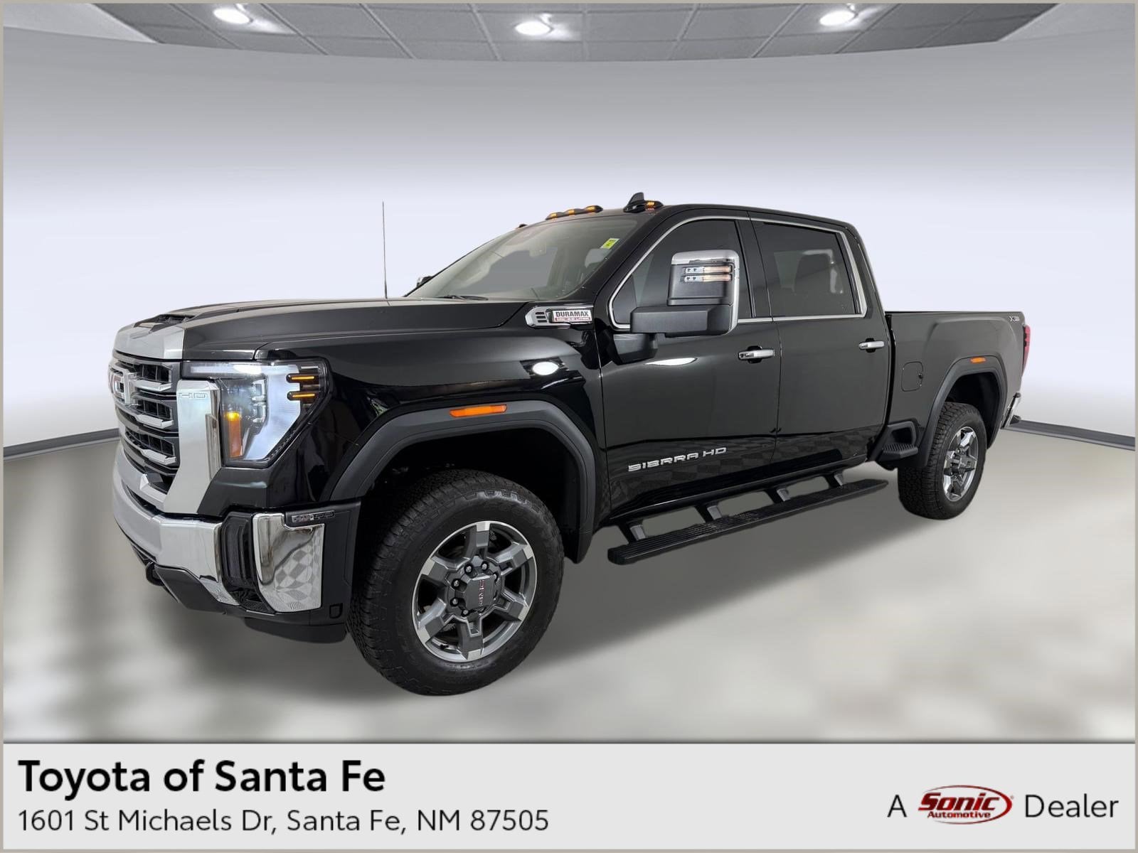2026 GMC Sierra 4WD Crew Cab Standard Box SLT's photo