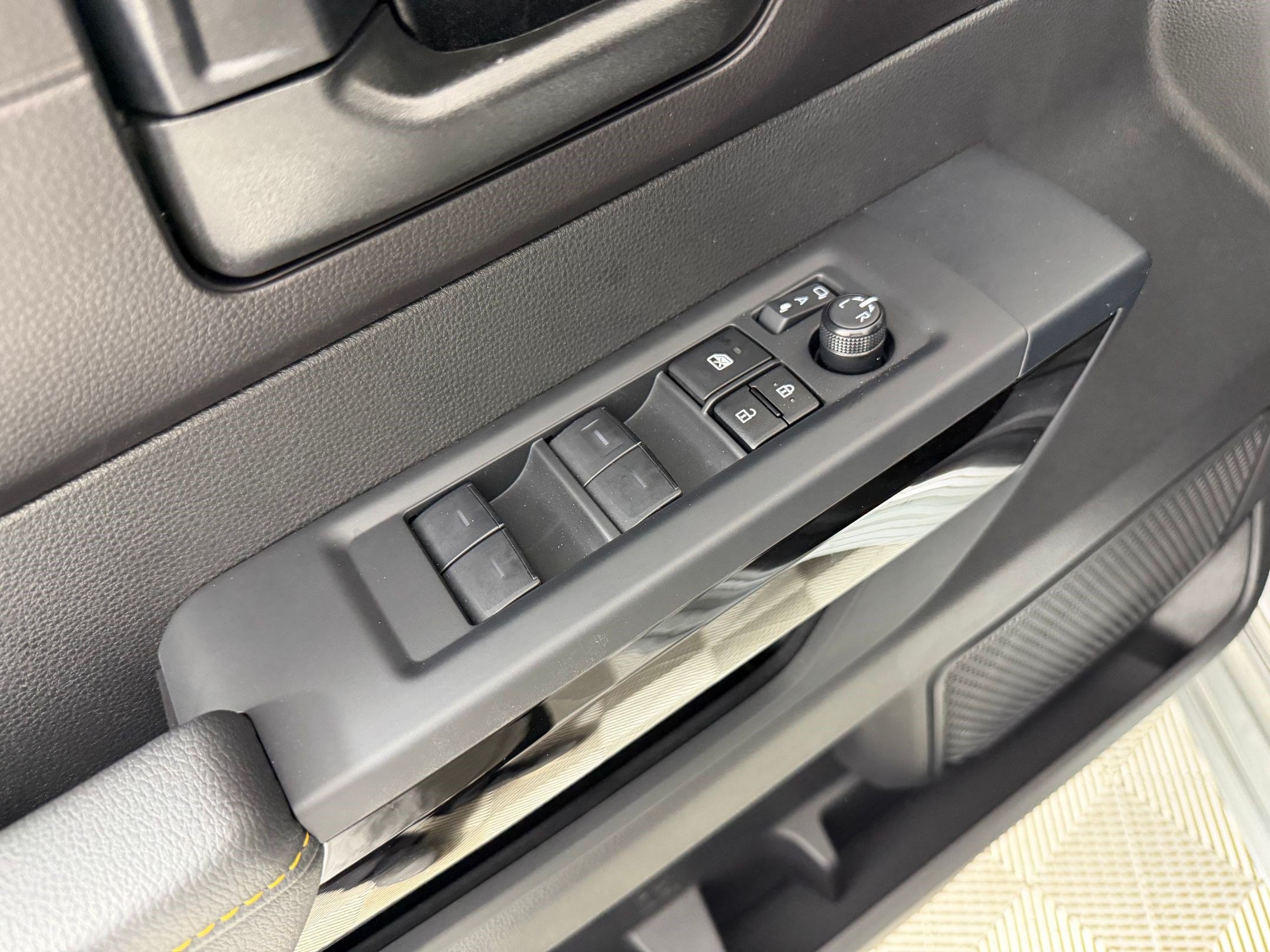2026 Toyota Tundra SR5 - Photo 11