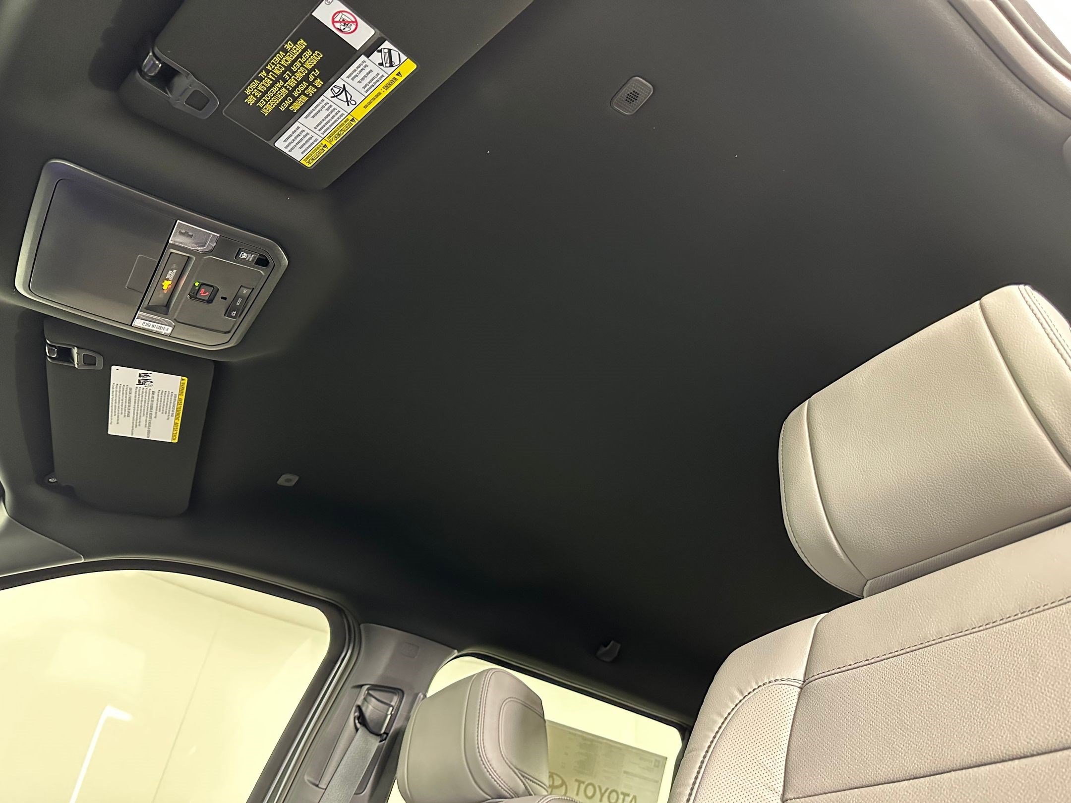 2026 Toyota Tundra SR5 - Photo 13