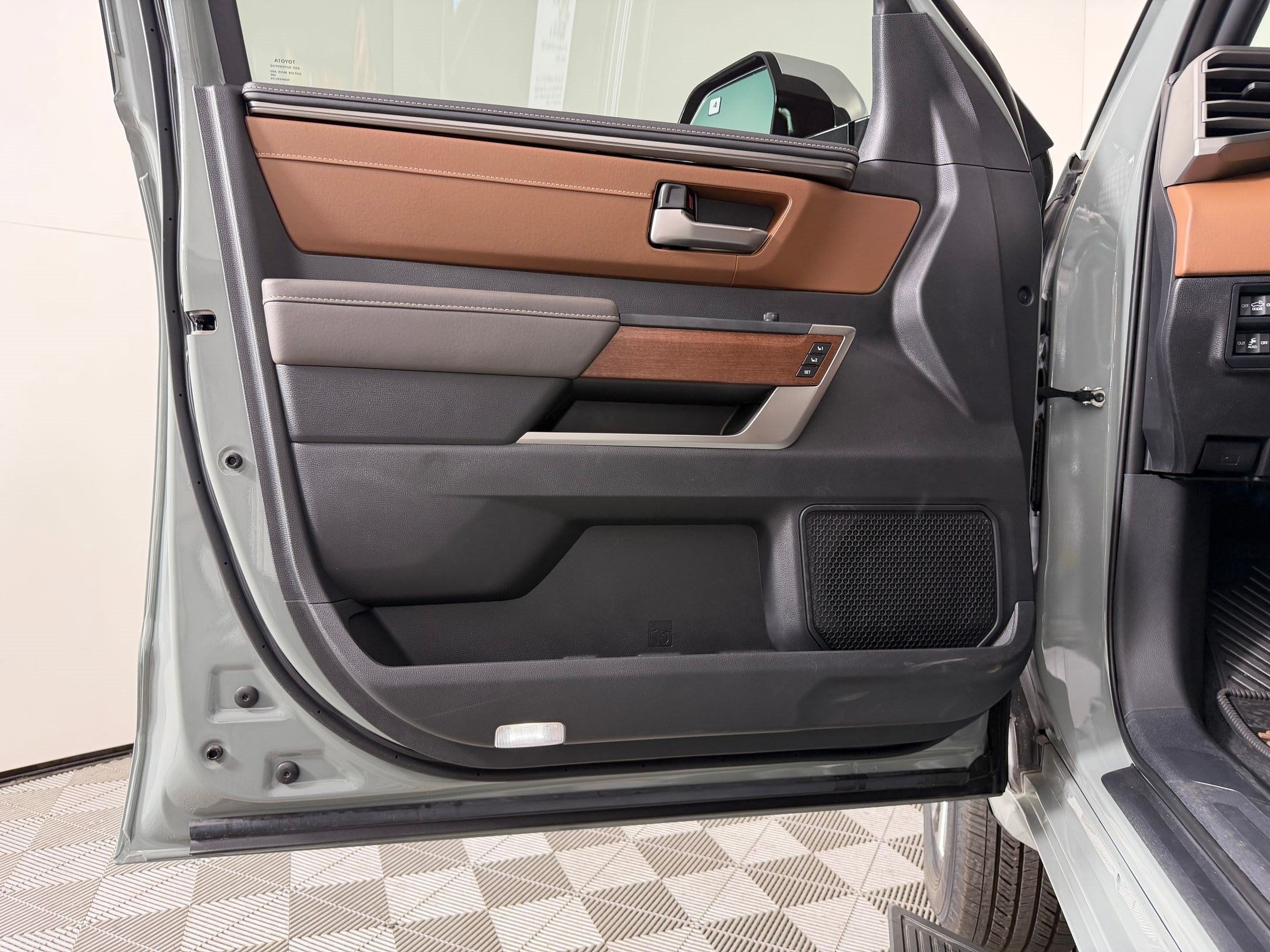 2026 Toyota Tundra 1794 Edition - Photo 23