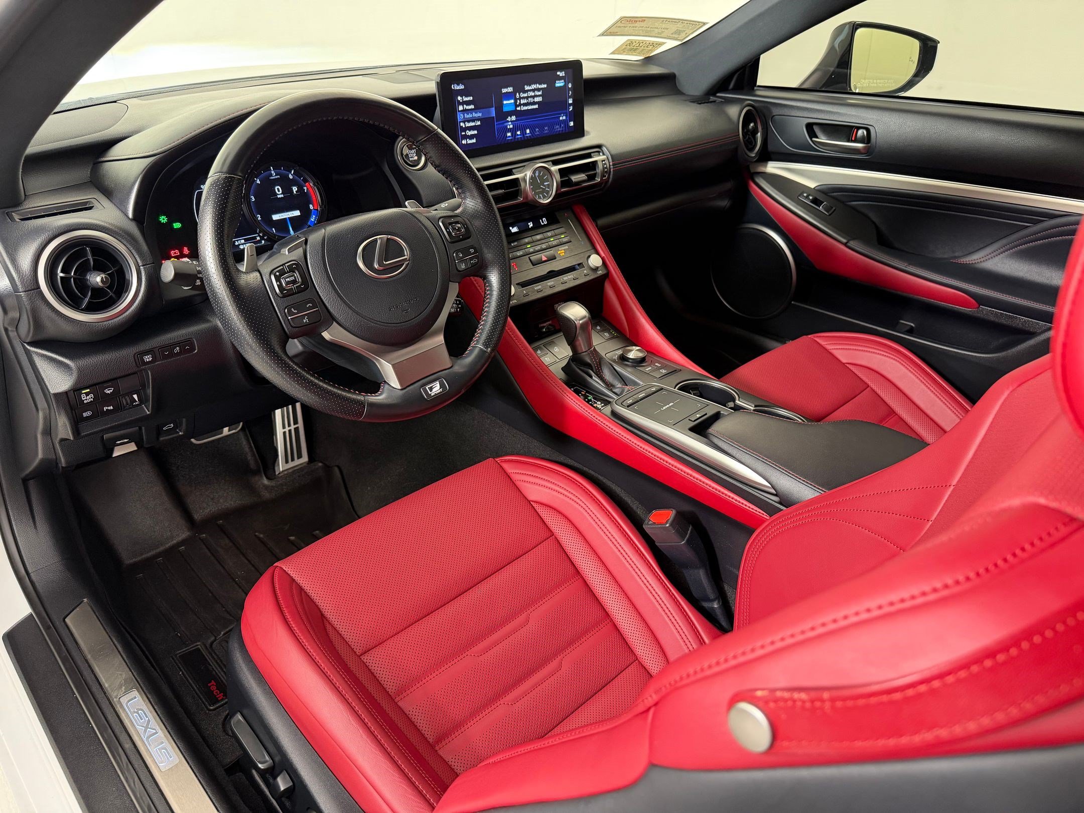 RC RC 350 F SPORT RC 350 F SPORT AWD