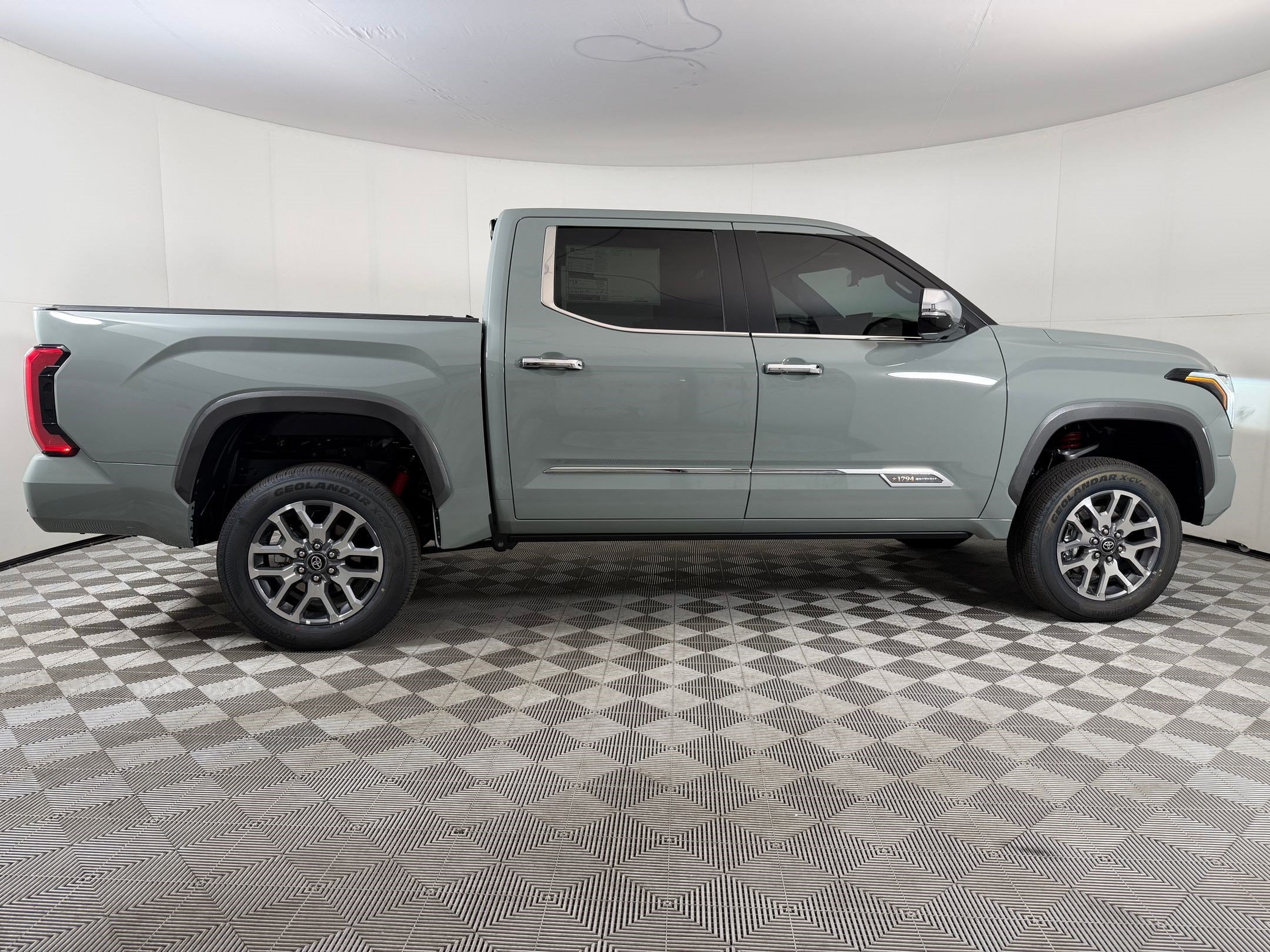 2026 Toyota Tundra 1794 Edition - Photo 28