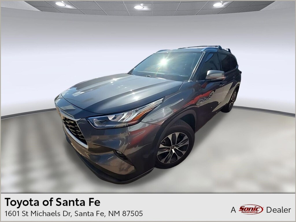Used 2020 Toyota Highlander XLE AWD XLE AWD