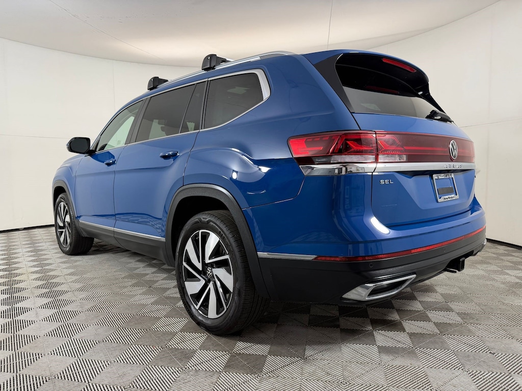 Used 2025 Volkswagen Atlas 2.0T SEL SUV