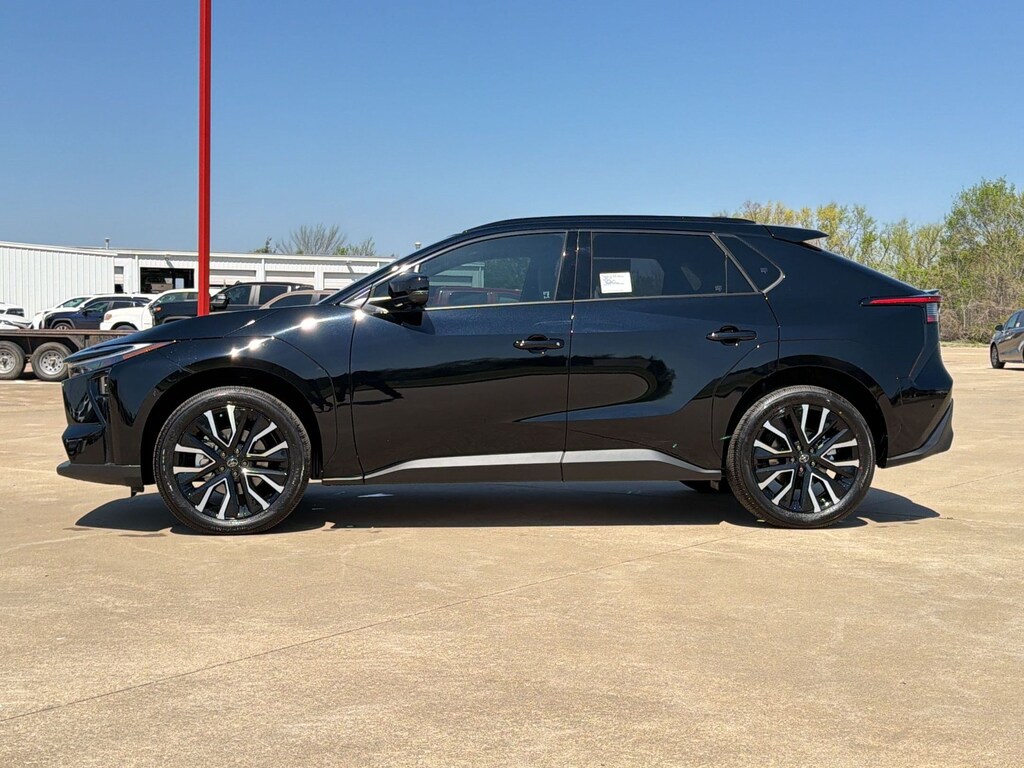 New 2026 Toyota bZ Limited LIMITED FWD