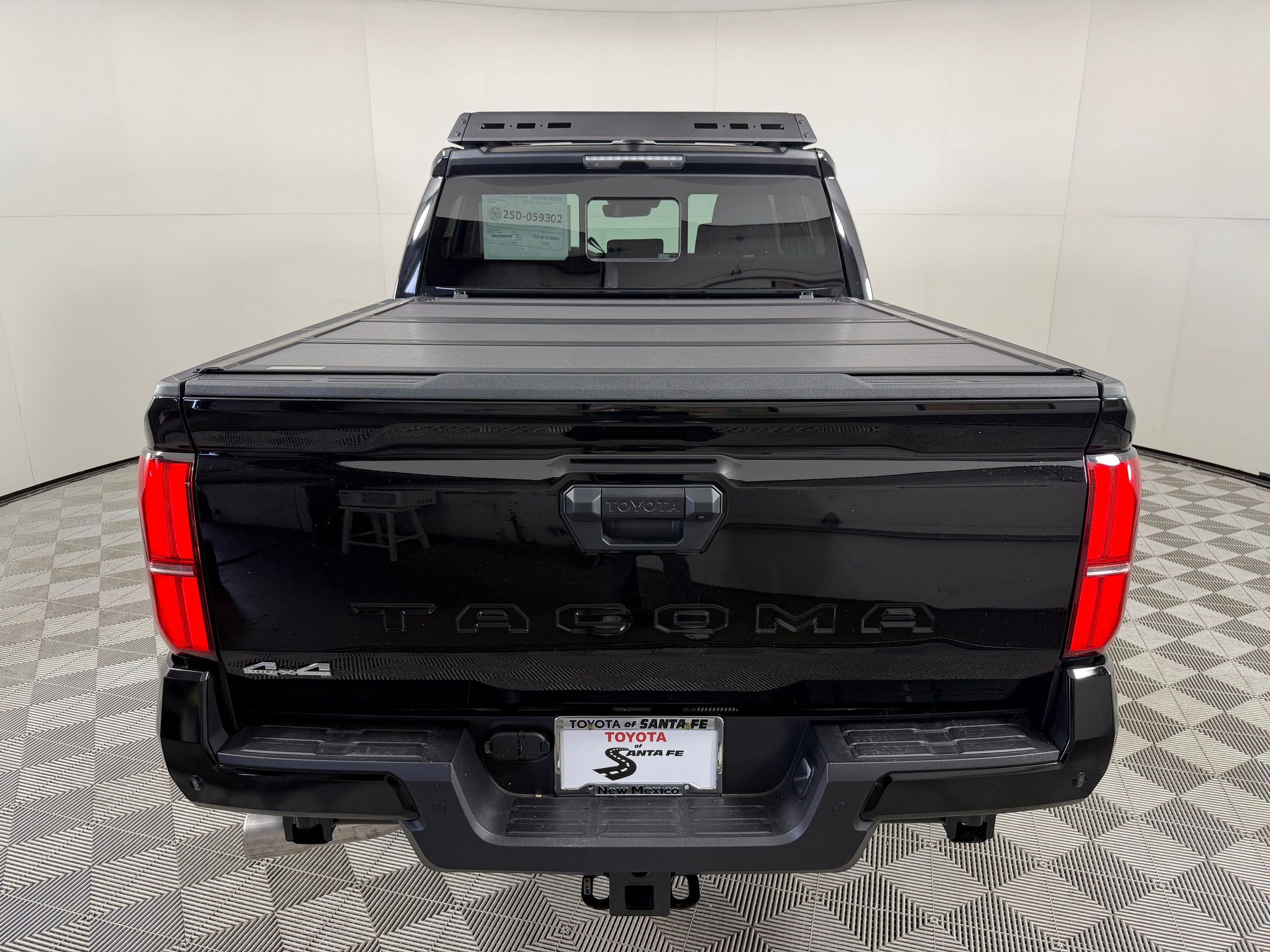 2026 Toyota Tacoma SR5 - Photo 9