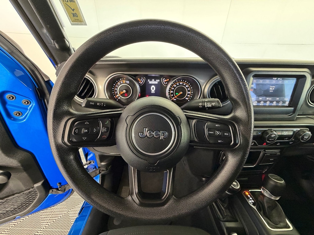 Used 2022 Jeep Gladiator Sport Truck Crew Cab