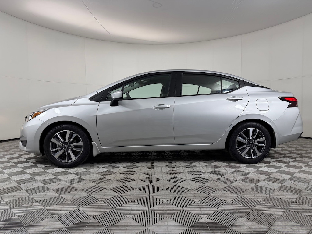 Used 2024 Nissan Versa SV SV CVT