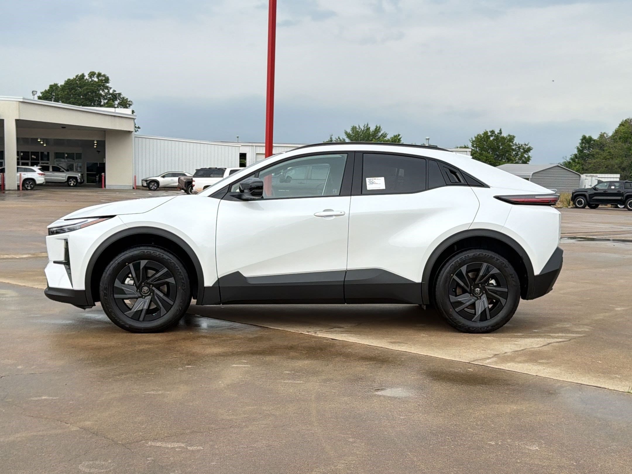 C-HR SE SE AWD