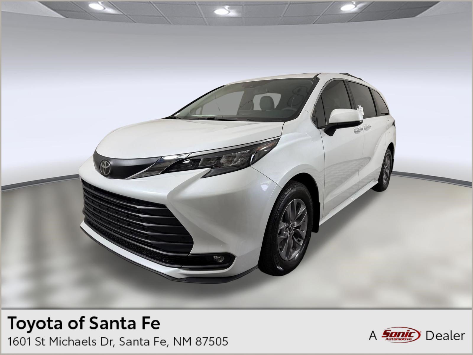 2026 Toyota Sienna XLE Van Passenger Van