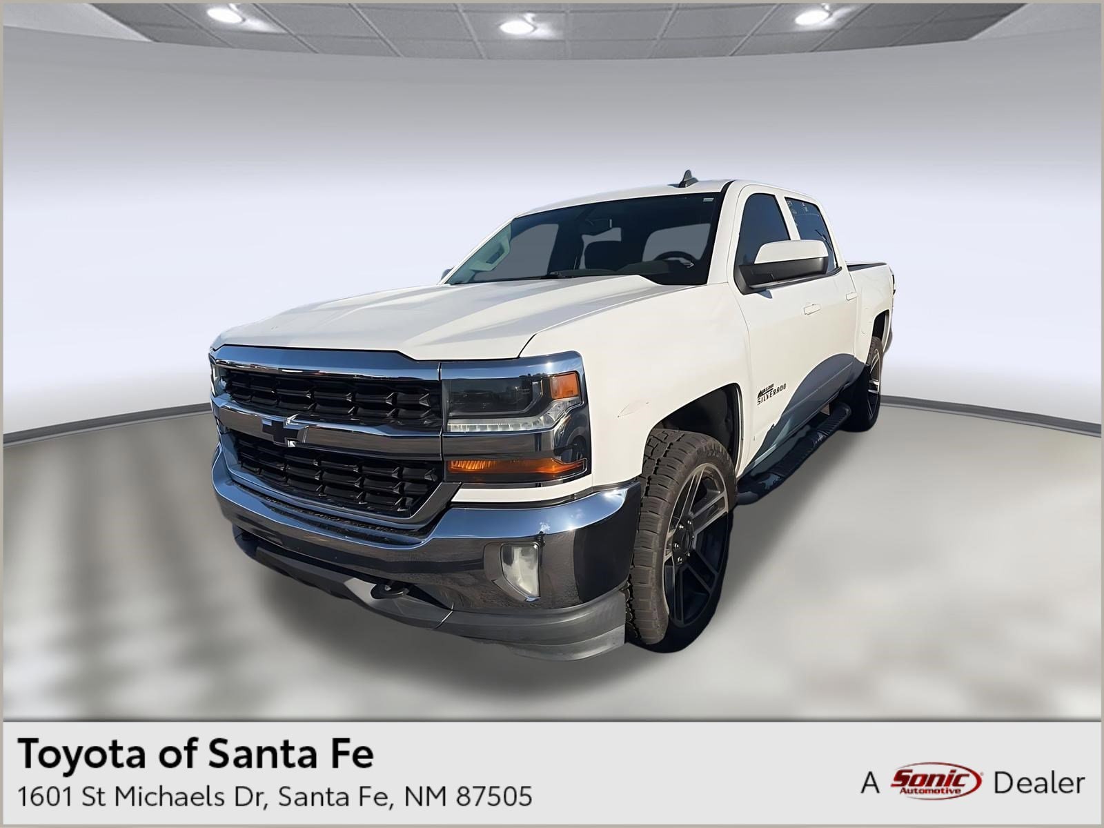 2017 Chevrolet Silverado 1500 LT 4X4 Crew Cab Short Box's photo