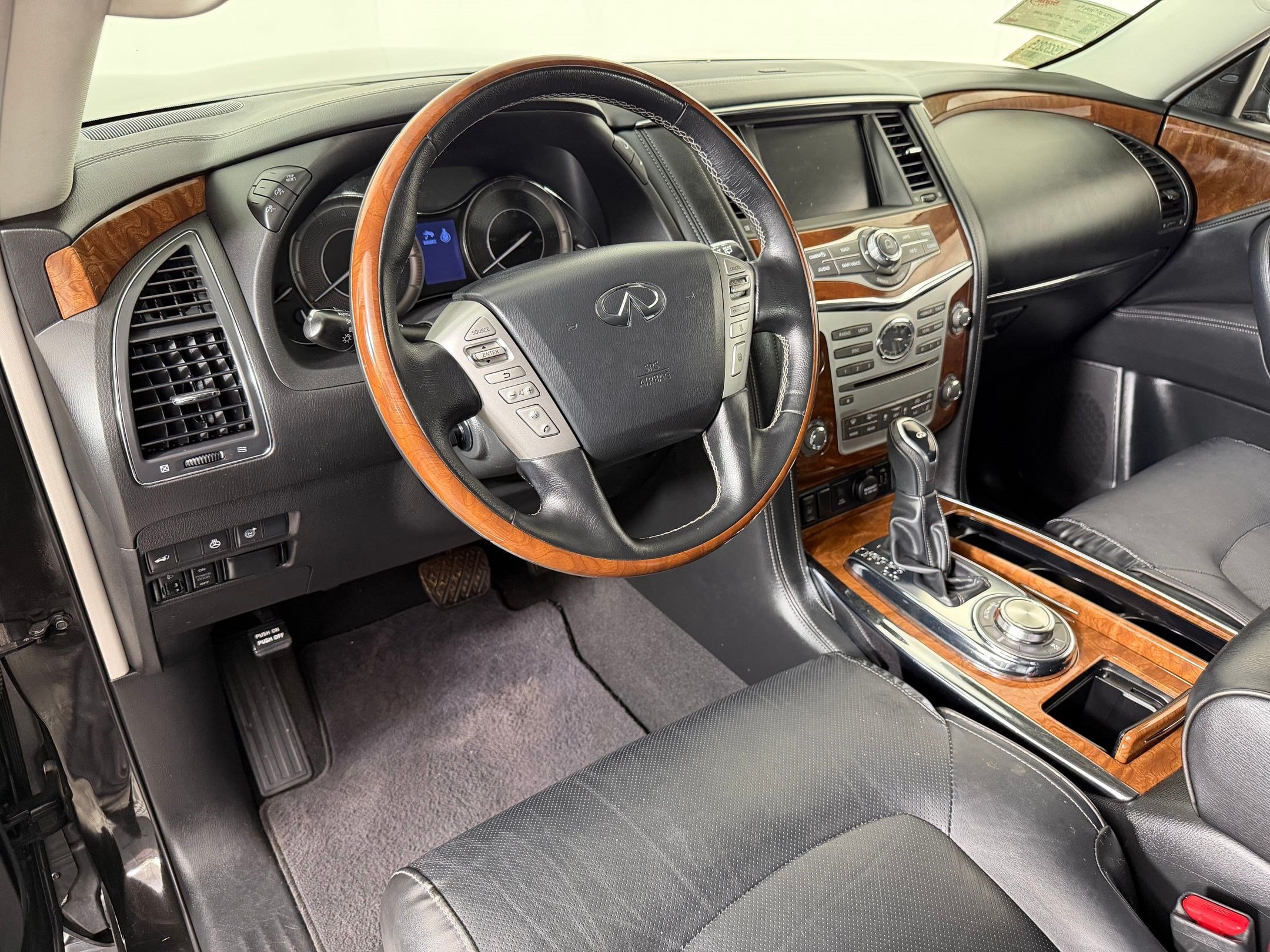 QX80 LUXE LUXE AWD