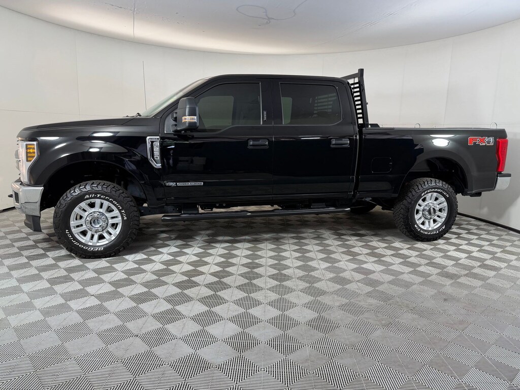 Used 2018 Ford Super Duty F-250 SRW XLT XLT 4WD Crew Cab 6.75 Box