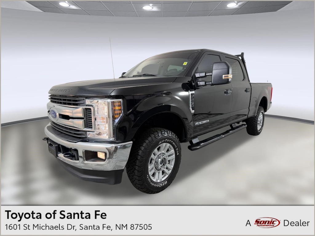 Used 2018 Ford Super Duty F-250 SRW XLT Truck Crew Cab