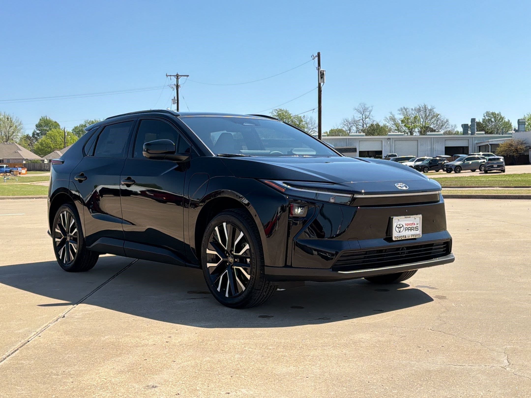 2026 Toyota bZ Limited - Photo 7