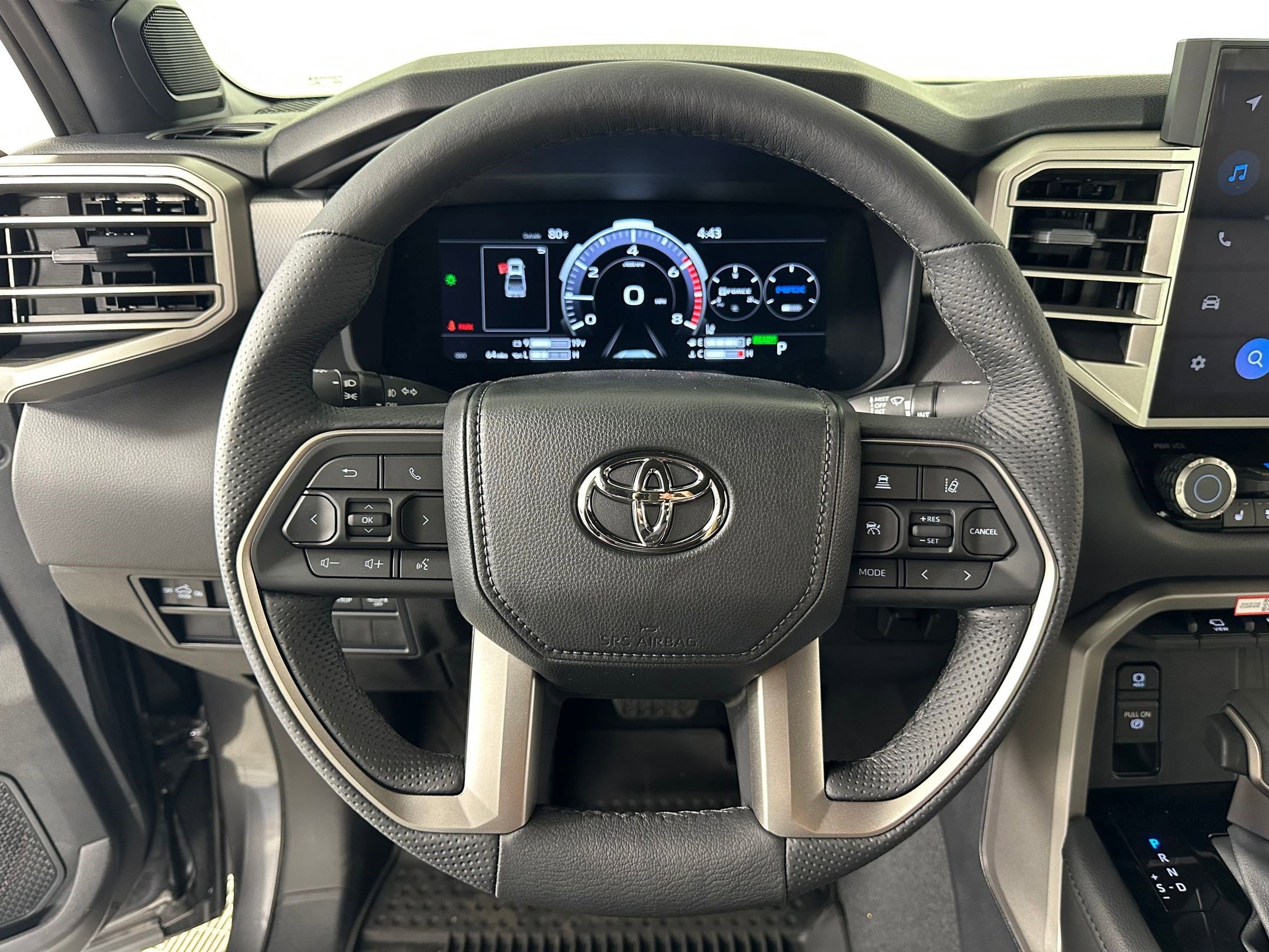 2025 Toyota Tundra Limited - Photo 15