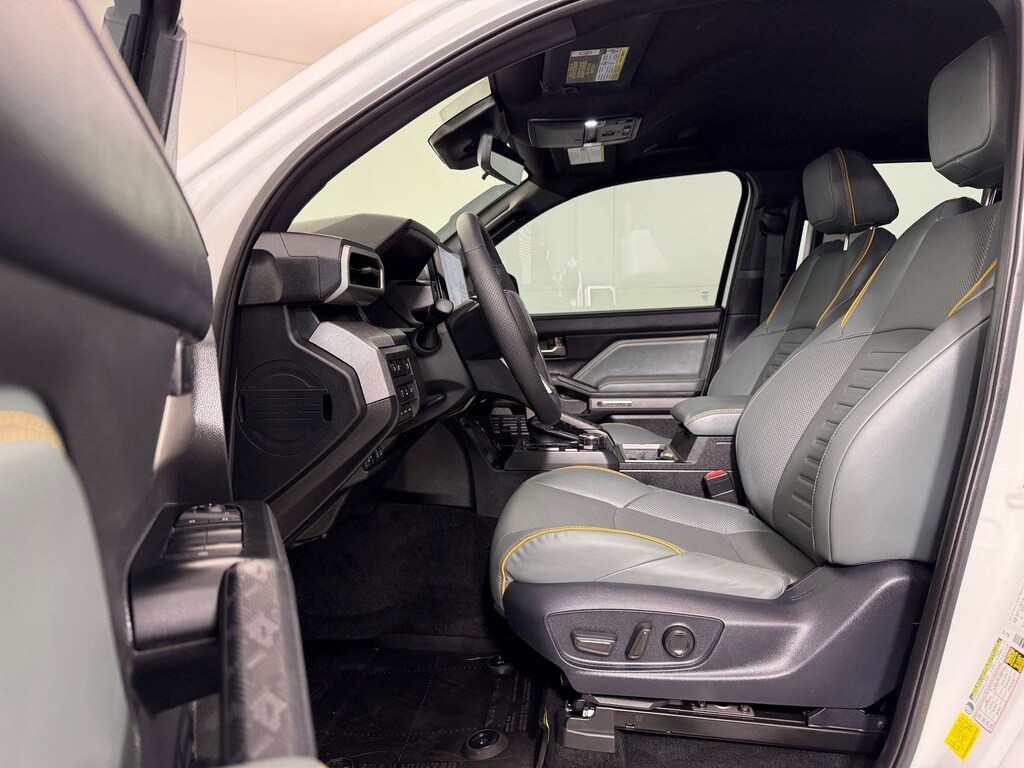 Used 2025 Toyota Tacoma Trailhunter Hybrid Trailhunter Hybrid Double Cab 5 Bed AT
