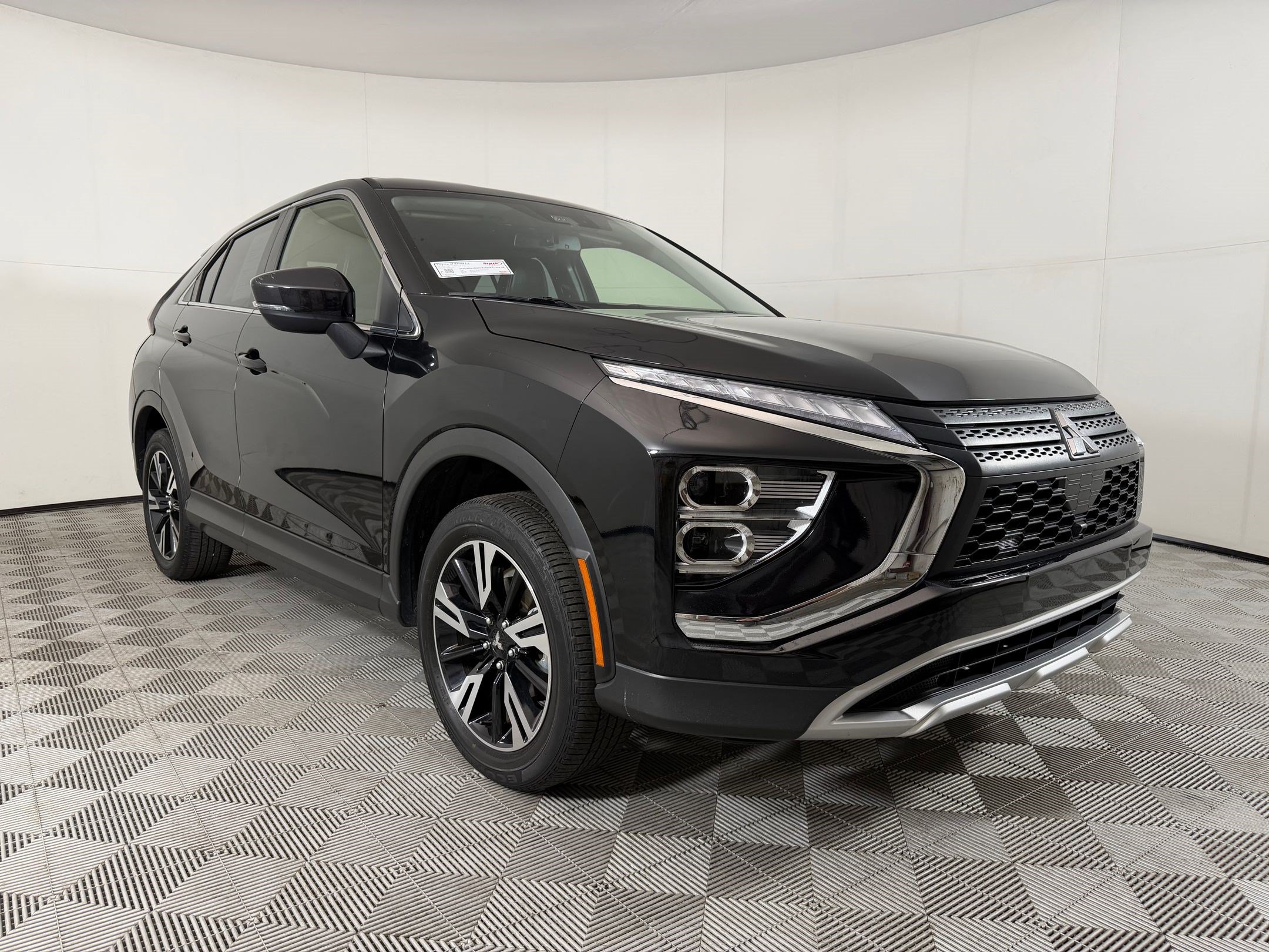 2025 Mitsubishi Eclipse Cross SE SUV