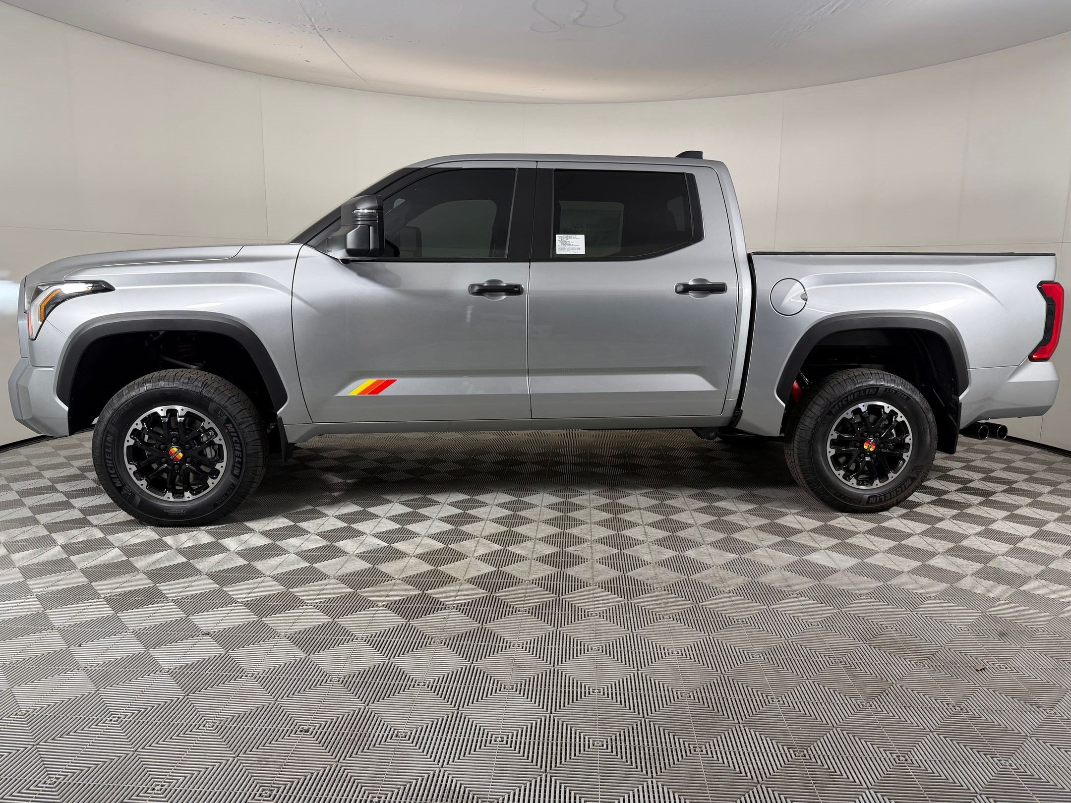 2026 Toyota Tundra SR5 - Photo 2