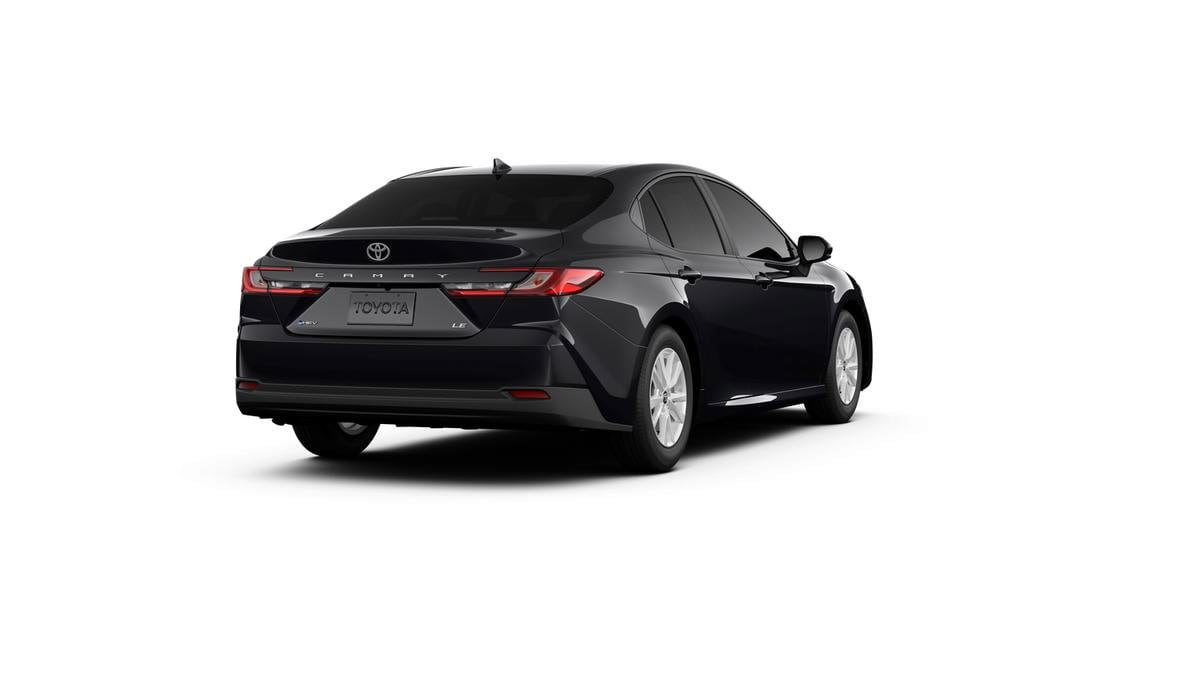 2026 Toyota Camry LE - Photo 9