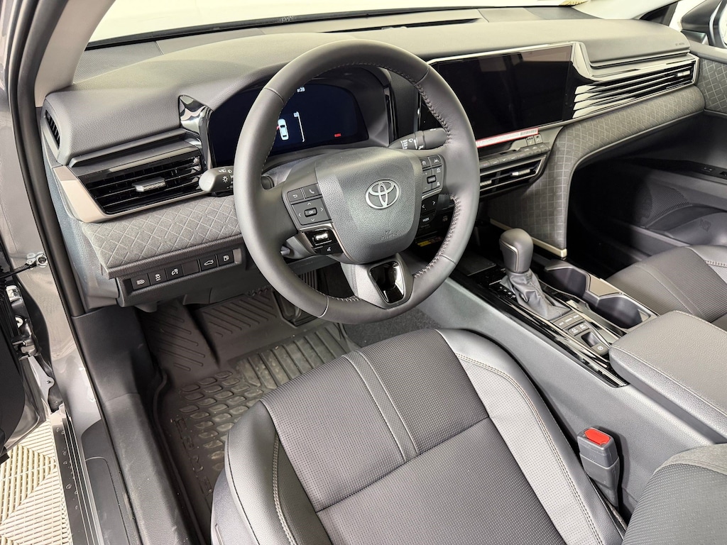 New 2026 Toyota Camry XLE Sedan