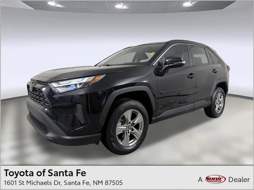 Used 2022 Toyota RAV4 XLE AWD XLE AWD