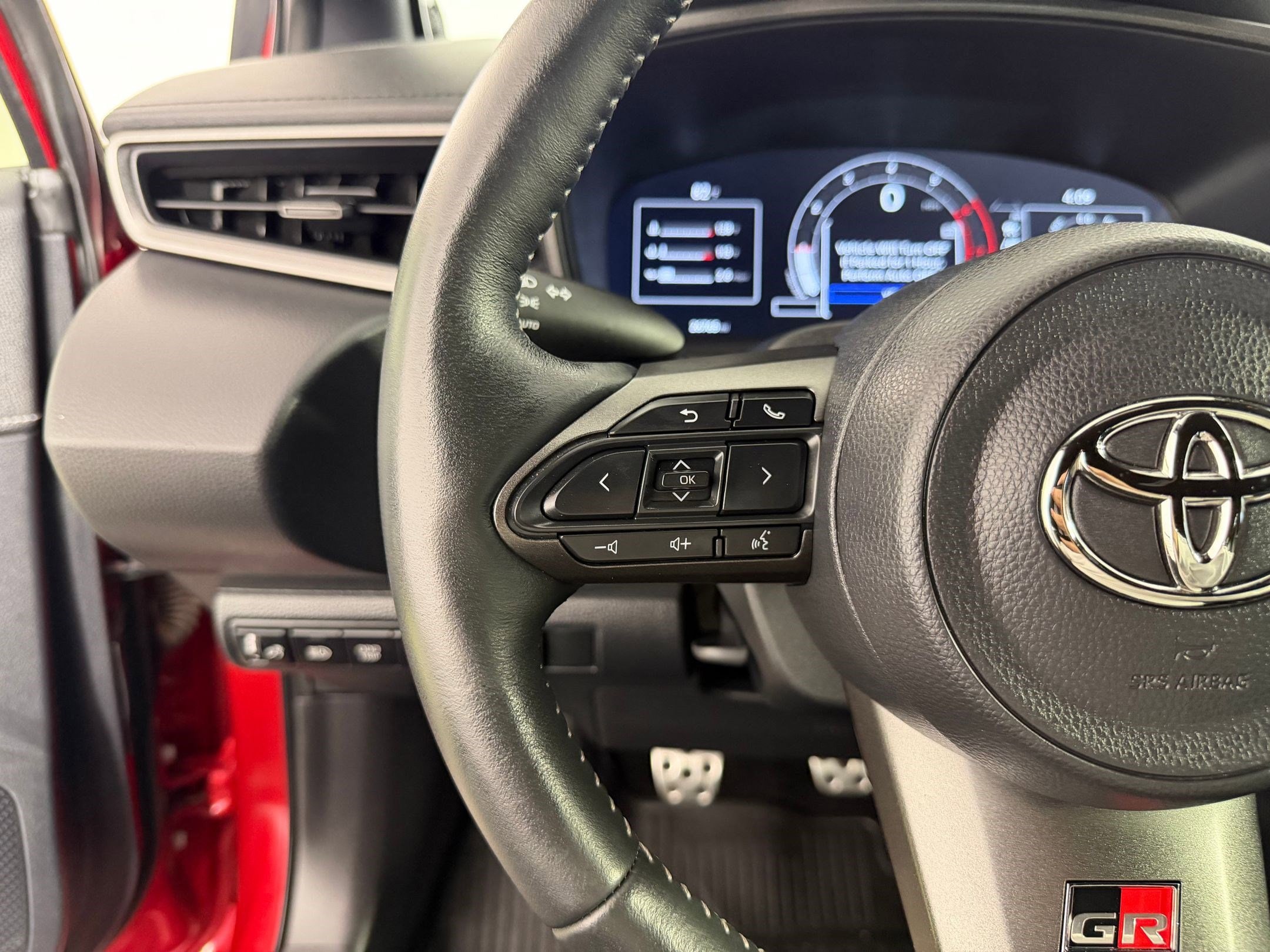 2025 Toyota GR Corolla Premium - Photo 15