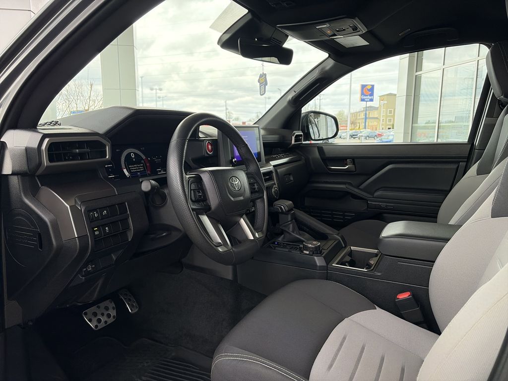 2025 Toyota Tacoma TRD Sport - Photo 13
