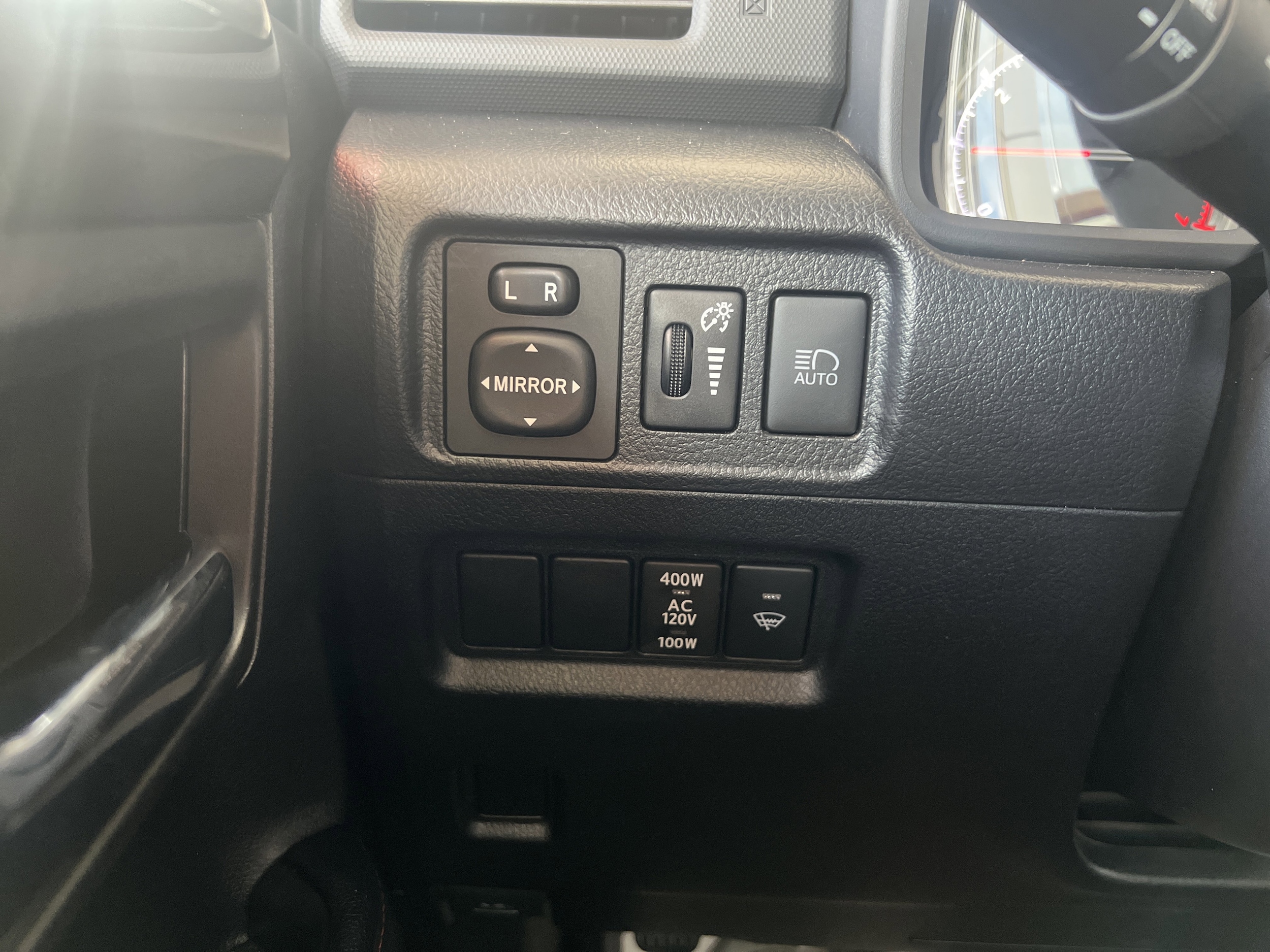 2024 Toyota 4Runner TRD Off-Road - Photo 25