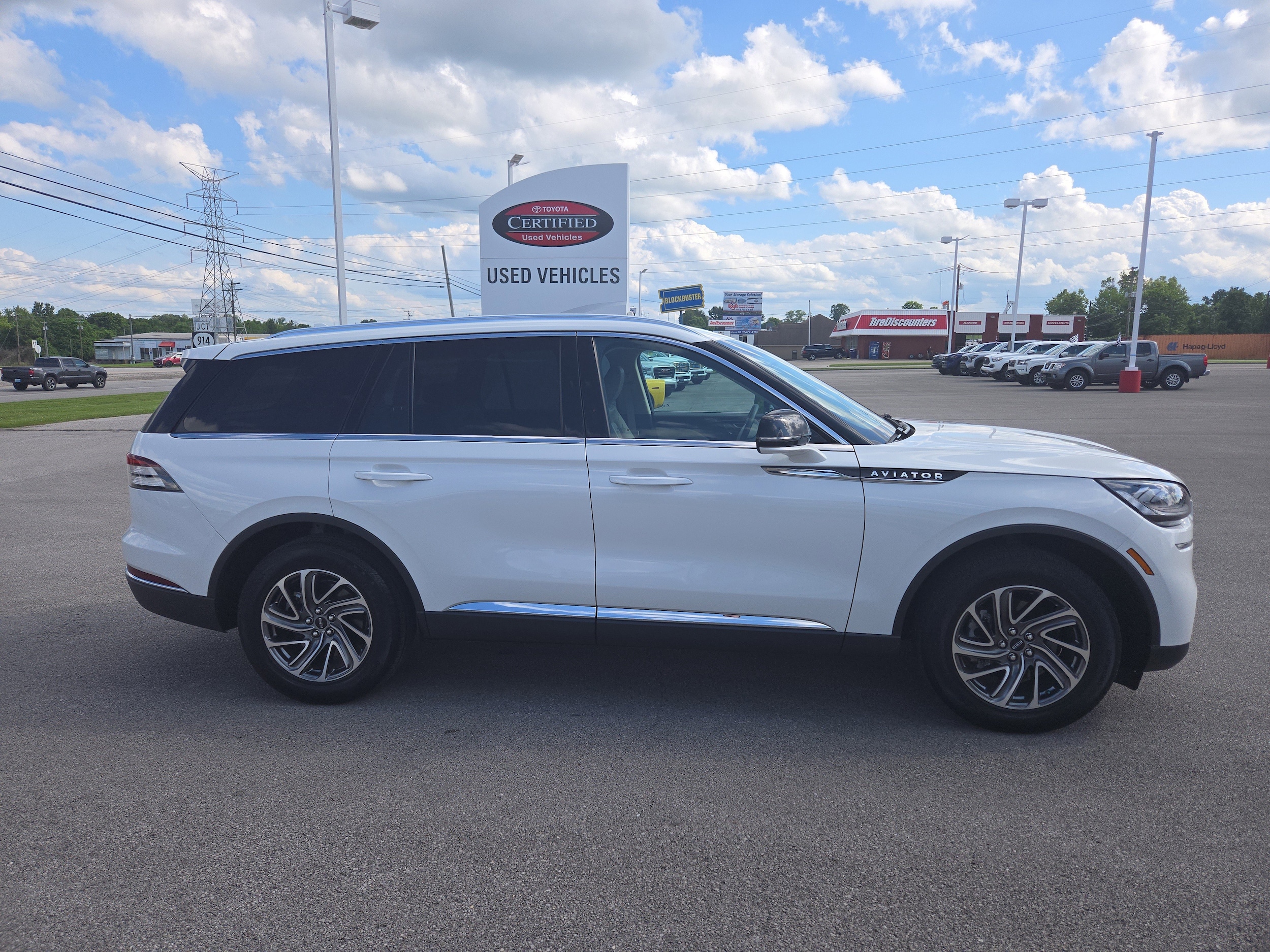 Used 2023 Lincoln Aviator Base with VIN 5LM5J6XC0PGL00332 for sale in Somerset, KY