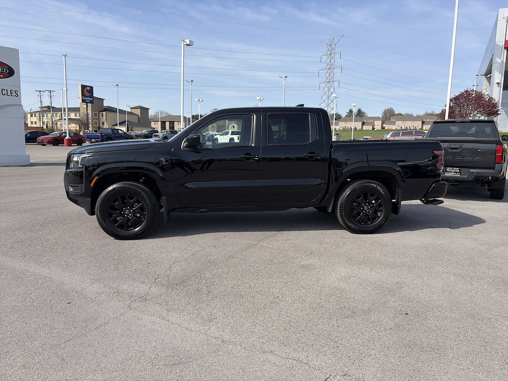 Used 2026 Nissan Frontier SV Truck Crew Cab