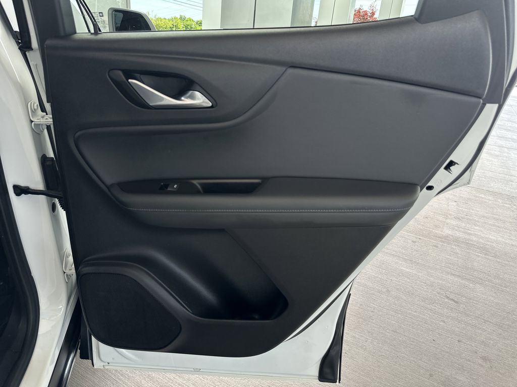 2020 Chevrolet Blazer 2LT - Photo 14