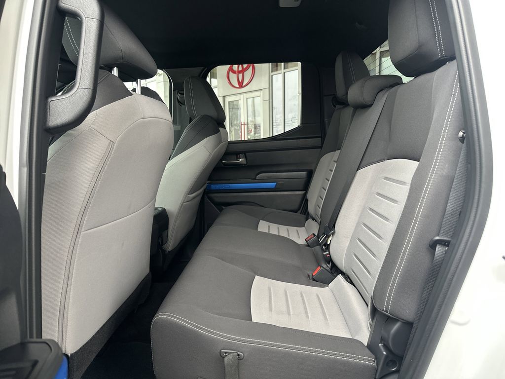2025 Toyota Tacoma TRD Off Road - Photo 19