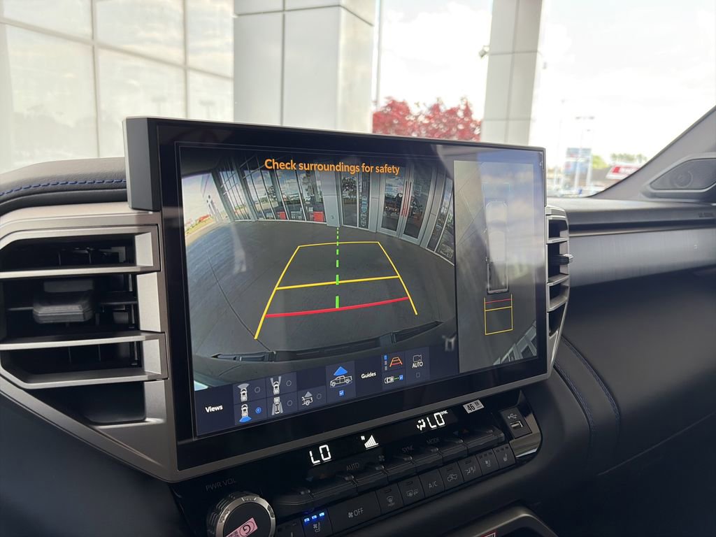 2026 Toyota Tundra Platinum - Photo 38