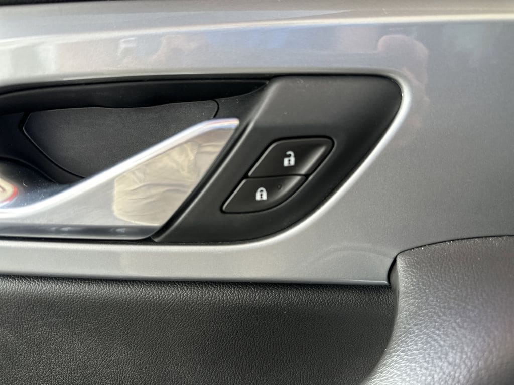 2020 Chevrolet Blazer 2LT - Photo 23