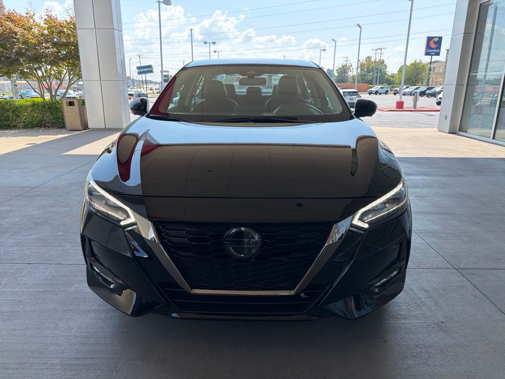 Used 2022 Nissan Sentra SR with VIN 3N1AB8DV1NY319586 for sale in Somerset, KY