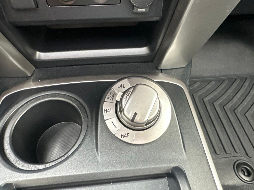 2023 Toyota 4Runner Limited - Photo 34