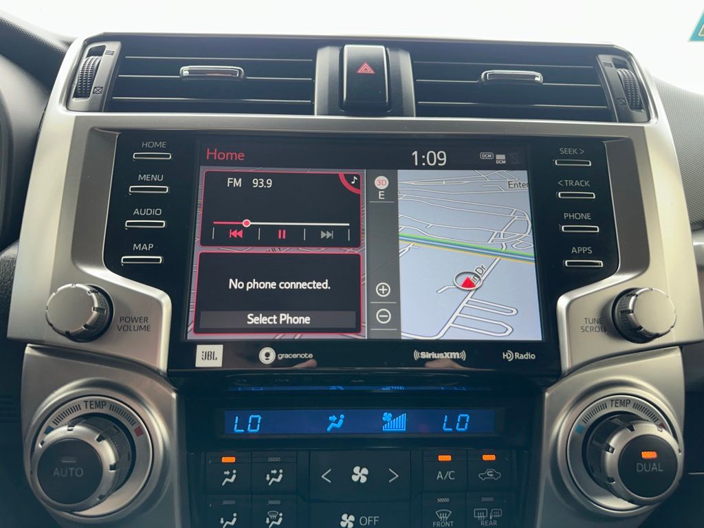 2023 Toyota 4Runner Limited - Photo 36