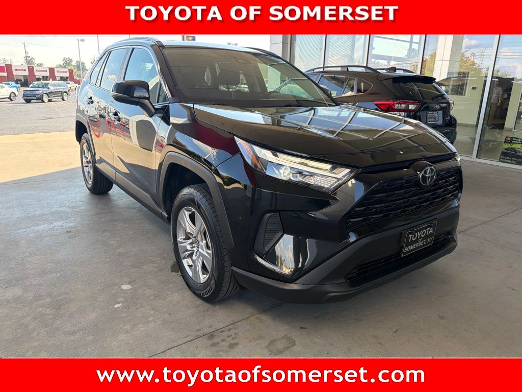 2025 Toyota RAV4 SUV 